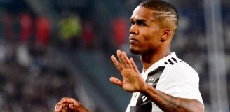 Ale zjazd! Douglas Costa dołączył do nowego klubu!