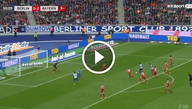 Ondrej Duda ładuje bramkę Bayernowi Monachium! [VIDEO]