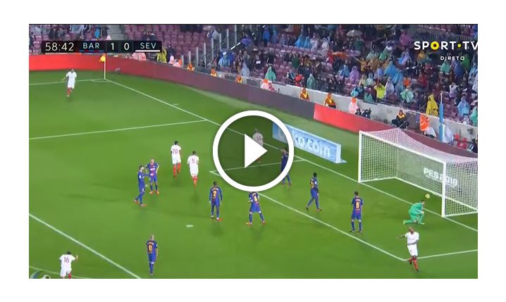 Pizarro strzela gola z FC Barceloną! 1-1! [VIDEO]