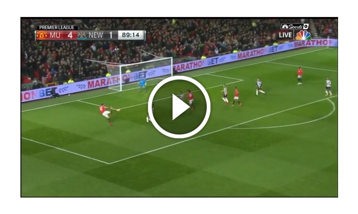 Ibrahimović wrócił i prawie... załadował gola nożycami! [VIDEO]