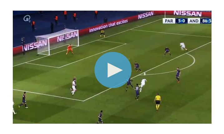 Tragiczny strzał Teodorczyka w meczu z PSG [VIDEO]