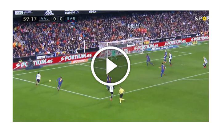 Rodrigo strzela gola FC Barcelonie! 1-0! [VIDEO]