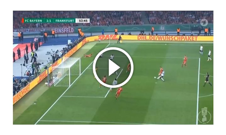 Lewandowski ładuje GOLA w finale Pucharu Niemiec! [VIDEO]