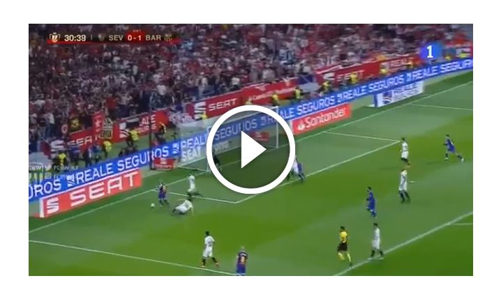 Messi ładuje gola na 2-0! [VIDEO]