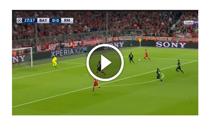 Fatalny błąd Navasa i Bayern strzela na 1-0! [VIDEO]