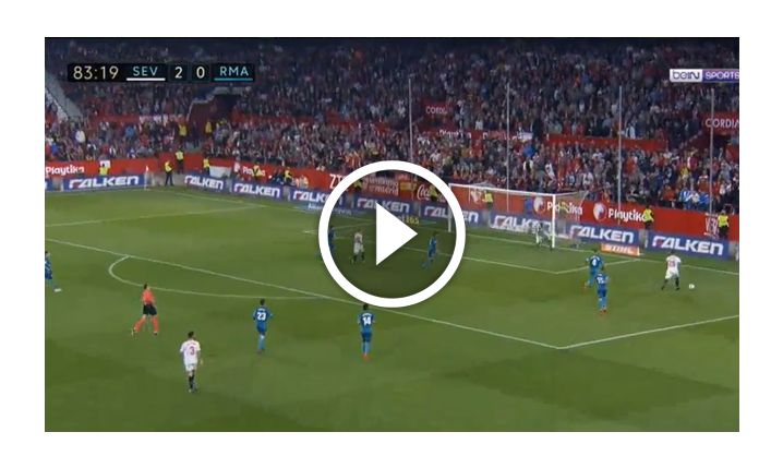 Niefortunny samobój Sergio Ramosa z Sevillą! [VIDEO]