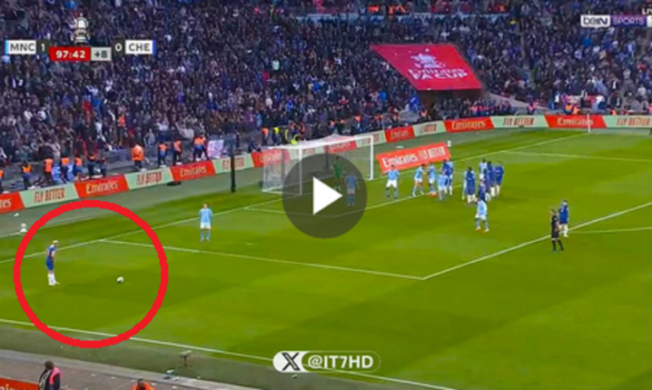 RZUT WOLNY w wykonaniu Mudryka z 98. minuty meczu z Manchesterem City xD [VIDEO]