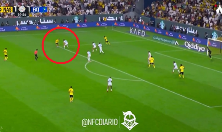 FENOMENALNY GOL 40-letniego Cristiano Ronaldo! W SAMO OKNO [VIDEO]