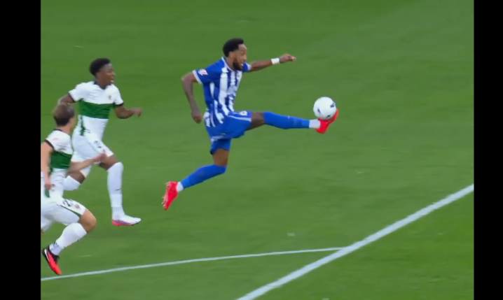 Tak strzela Aubameyang w meczu z Elche! 1-0 [VIDEO]
