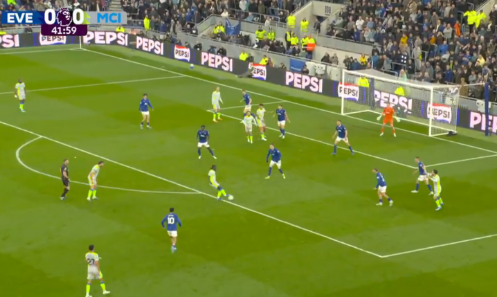 GENIALNY gol Doku na 1-0 z Evertonem! [VIDEO]