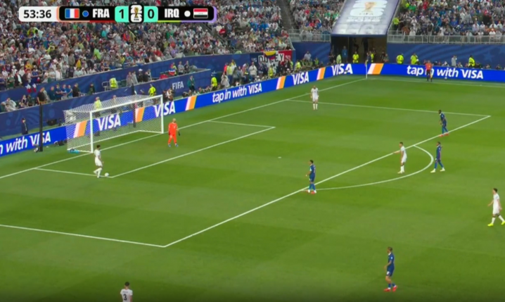 Kylian Mbappe strzela gola na 2-0 z Irakiem! [VIDEO]