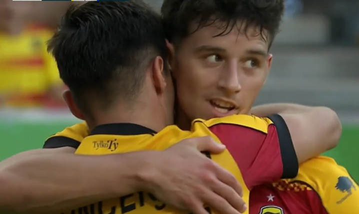 Szmyt strzela gola na 2-1 z Rangersami! [VIDEO]