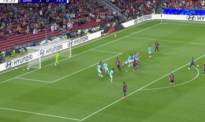 Lamine Yamal strzela gola z rzutu wolnego! 4-0 [VIDEO]