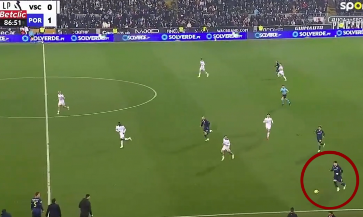 PODANIE Oskara Pietuszewskiego w meczu z Vitoria Guimarães! [VIDEO]