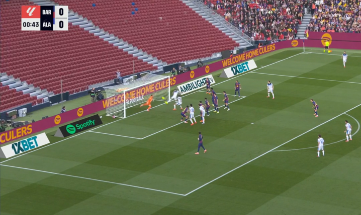 Ibanez strzela gola Barcelonie w 1 minucie meczu! [VIDEO]