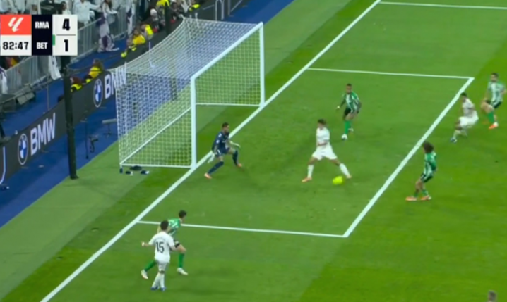 HATTRICK! Gonzalo strzela gola piętką na 4-1 z Betisem! [VIDEO]