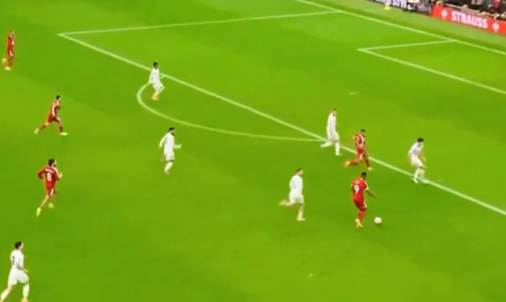 Kompilacja zagrań Alexandra Isaka z Man United... xD [VlDEO]