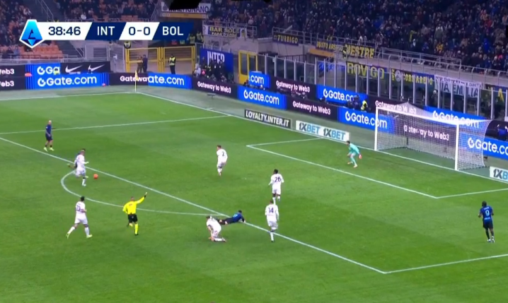 Piotr Zieliński strzela gola z Bolognią! [VIDEO]