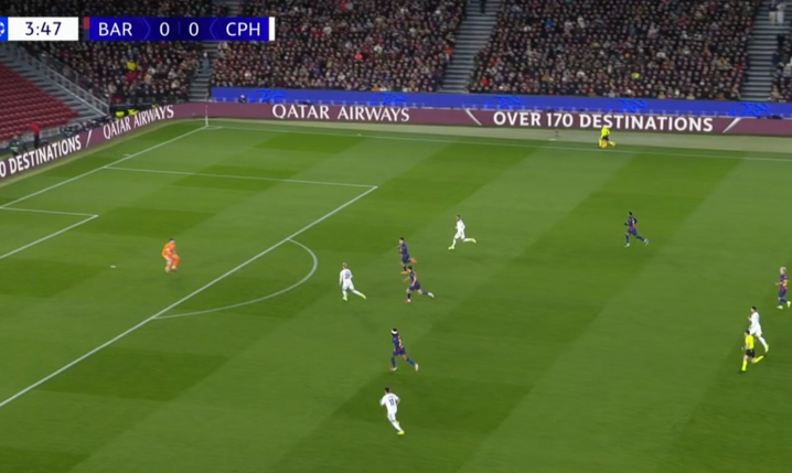 Viktor Dadason strzela gola Barcelonie w LM! 0-1 [VIDEO]