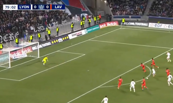 TAKIEGO GOLA strzelił Endrick w Pucharze Francji! [VIDEO]