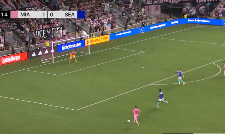 Leo Messi strzela po asyście Alby! 20 gol w sezonie! [VIDEO]