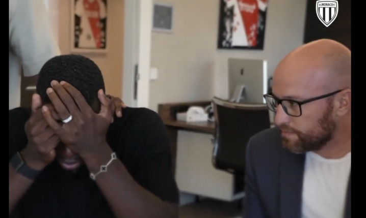 Paul Pogba rozpłakał się podczas podpisywania kontraktu z Monaco! [VIDEO]