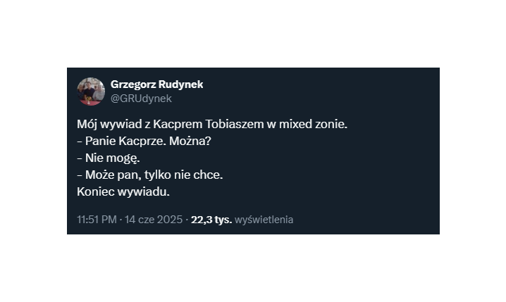 ZACHOWANIE Kacpra Tobiasza po meczu w mix zonie...