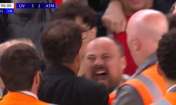 Diego Simeone po golu na 3-2 podszedł do kibiców Liverpoolu! Musieli go trzymać... [VIDEO]
