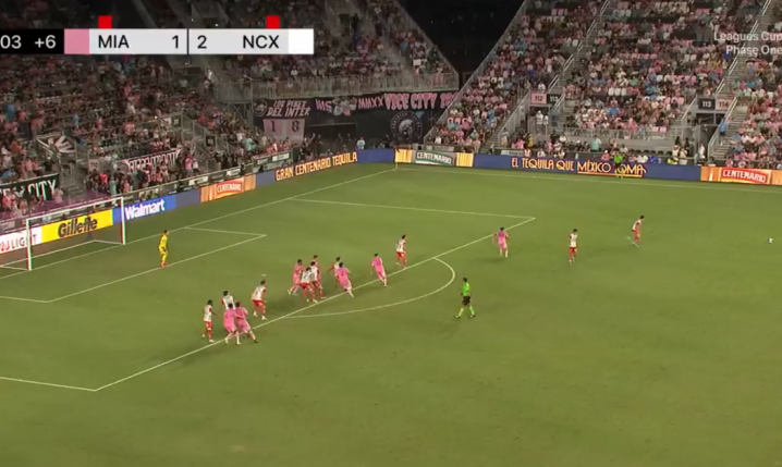 Jordi Alba strzela gola GŁOWĄ na 2-2 w 92 minucie! [VIDEO]