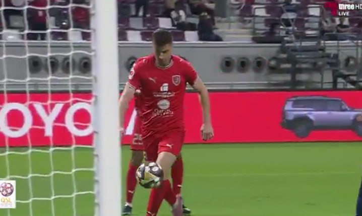 Krzysztof Piątek ŁADUJE HATTRICKA w lidze katarskiej! [VIDEO]