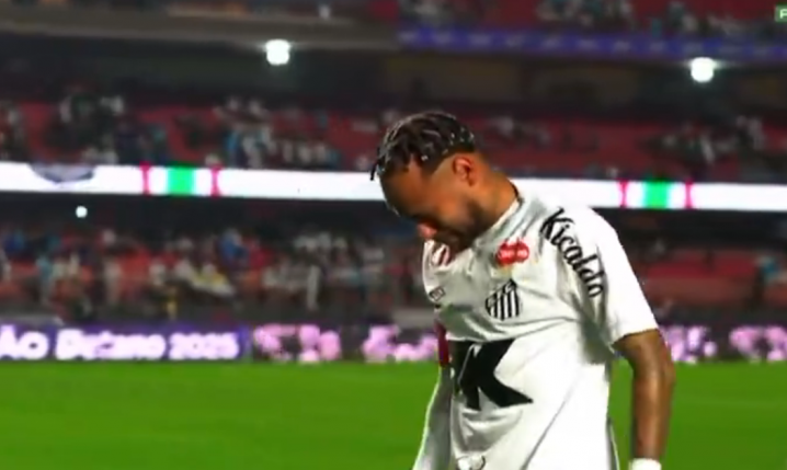 Neymar ROZPŁAKAŁ się po fatalnym meczu i porażce 0-6... [VIDEO]