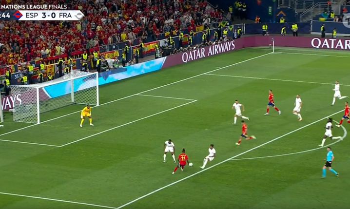 Pedri STRZELA GOLA na 4-0 z Francją! [VIDEO]
