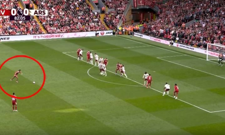 FENOMENALNY gol Szoboszlaia z rzutu wolnego z Arsenalem! 1-0 [VIDEO]