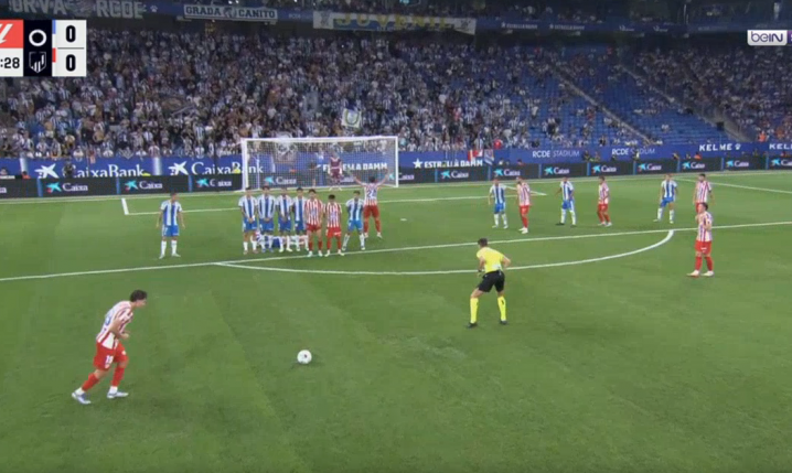 CUDOWNY gol Juliana Alvareza z rzutu wolnego z Espanyolem! [VIDEO]