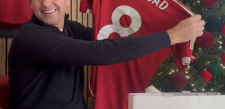 PREZENT dla 45-letniego Stevena Gerrarda!