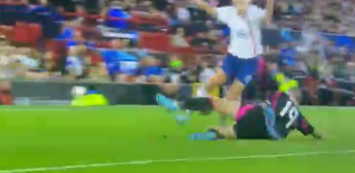 Tak Leonardo Bonucci BRONI na meczu charytatywnym xD [VIDEO]