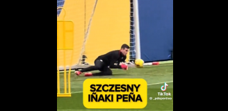 Szczęsny vs Pena na treningu Barcelony... xD [VIDEO]