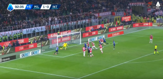 Nicola Zalewski asystuje przy golu na 1-1 z Milanem!!! [VIDEO]