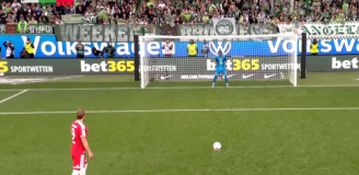 Harry Kane MARNUJE karnego z Wolfsburgiem! [VIDEO]