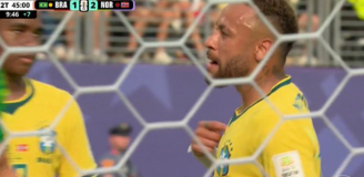 ESPN ujawnia, co mówił Neymar do bramkarza przy rzucie karnym!