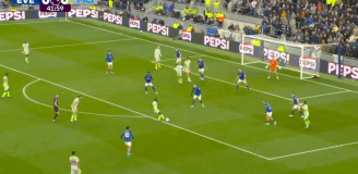 GENIALNY gol Doku na 1-0 z Evertonem! [VIDEO]