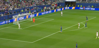 Kylian Mbappe strzela gola na 2-0 z Irakiem! [VIDEO]