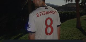 KOMENTARZ Bruno Fernandesa pod zdjeciem Kacpra Tobiasza! :D