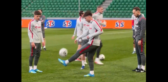 Pokaz techniki Oskara Pietuszewskiego na treningu reprezentacji! [VIDEO]