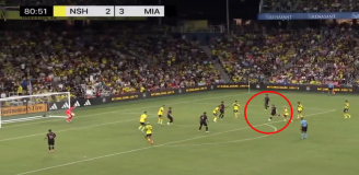 Tak strzela Messi TRZECIEGO GOLA przeciwko Nashville w MLS! [VlDEO]