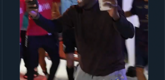 Benjamin Mendy w szatni Pogoni Szczecin po wygranym meczu... xD