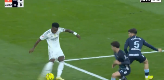 KOSZMARNY strzał Viniciusa Juniora z Celtą Vigo... [VIDEO]