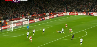 Eberechi Eze ŁADUJE HATTRICKA z Tottenhamem! 4-1 [VIDEO]