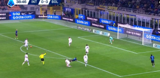 Piotr Zieliński strzela gola z Bolognią! [VIDEO]