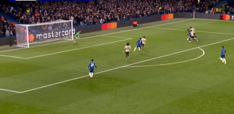 Tak strzela Estevao na 2-0 z Barceloną! [VIDEO]